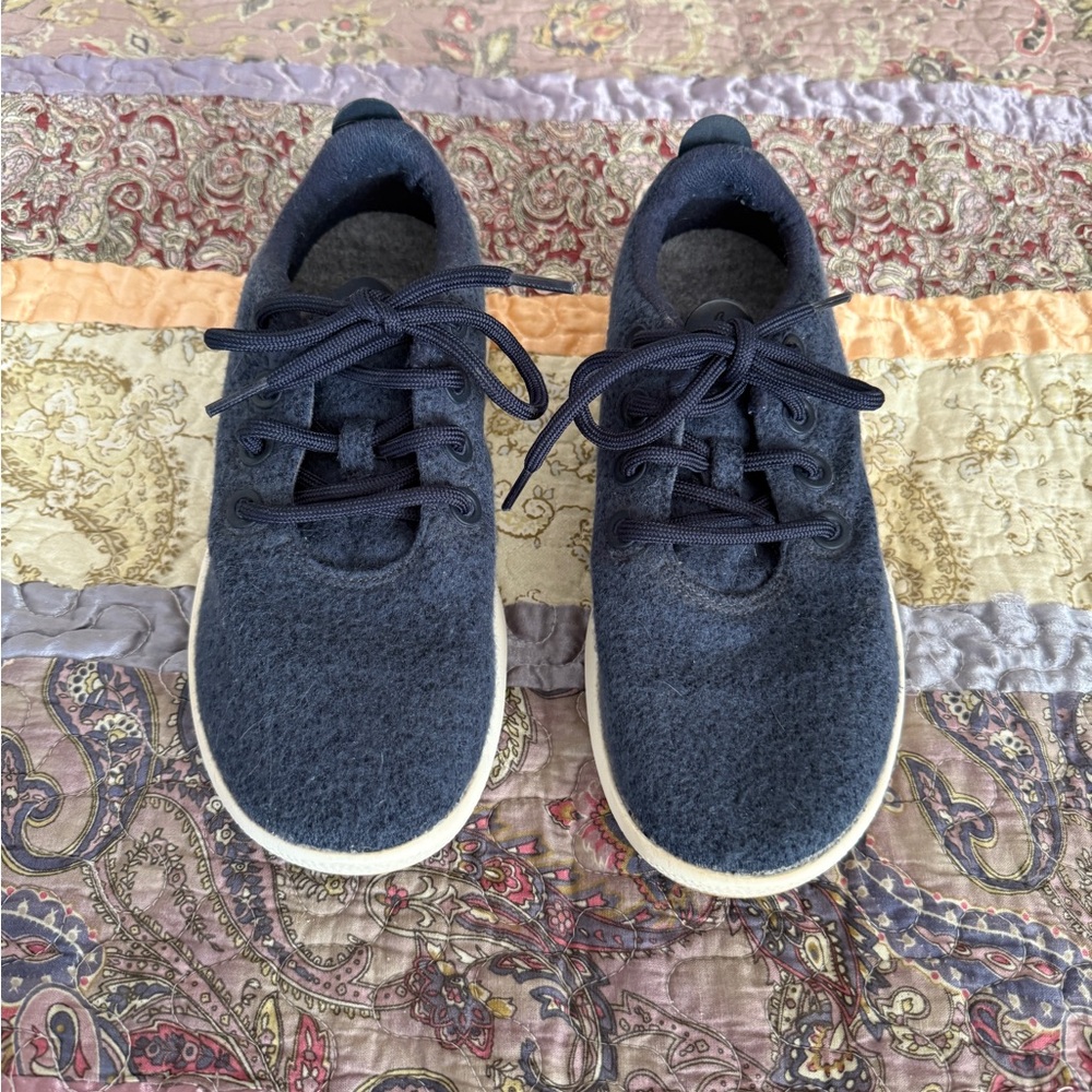 Allbirds Wool Sneakers in Dark Grayish Blue